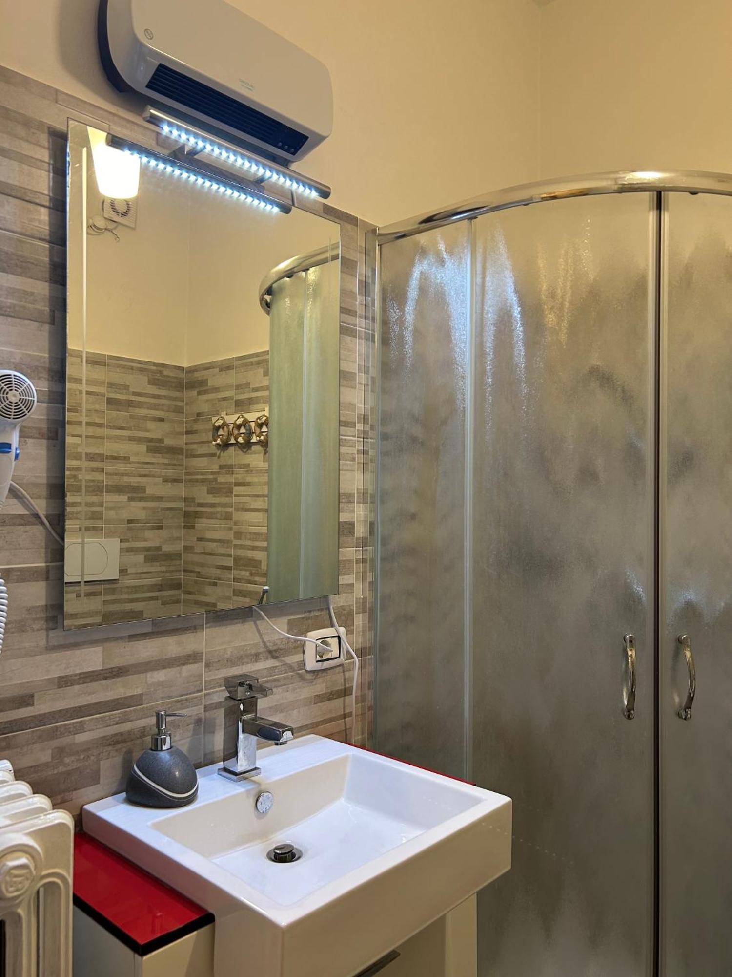 טוסקולנו מדרנו Appartamento Lido 'With Parking Space Included' מראה חיצוני תמונה
