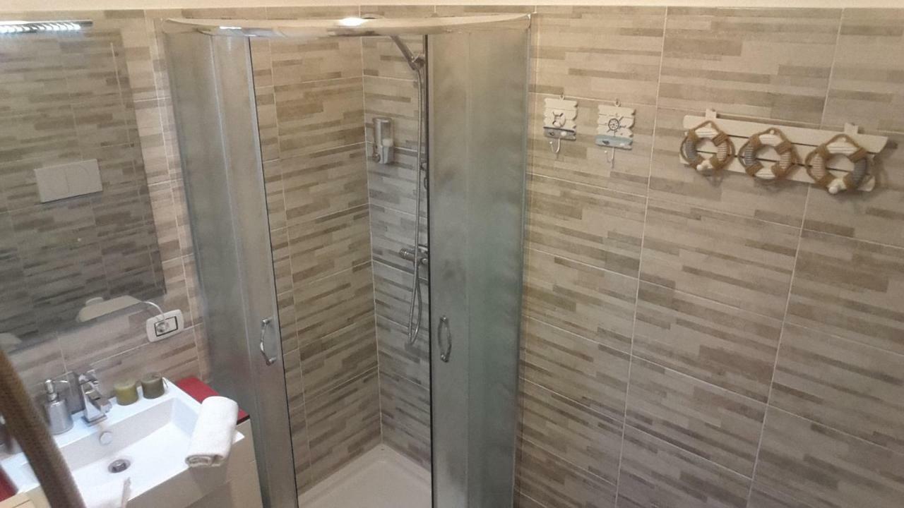 טוסקולנו מדרנו Appartamento Lido 'With Parking Space Included' מראה חיצוני תמונה